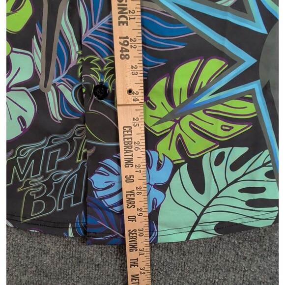 Tampa Bay Rays Shirt Men's XL City Connect Hawaiian Tropical Button Down Devil - Picture 8 of 15